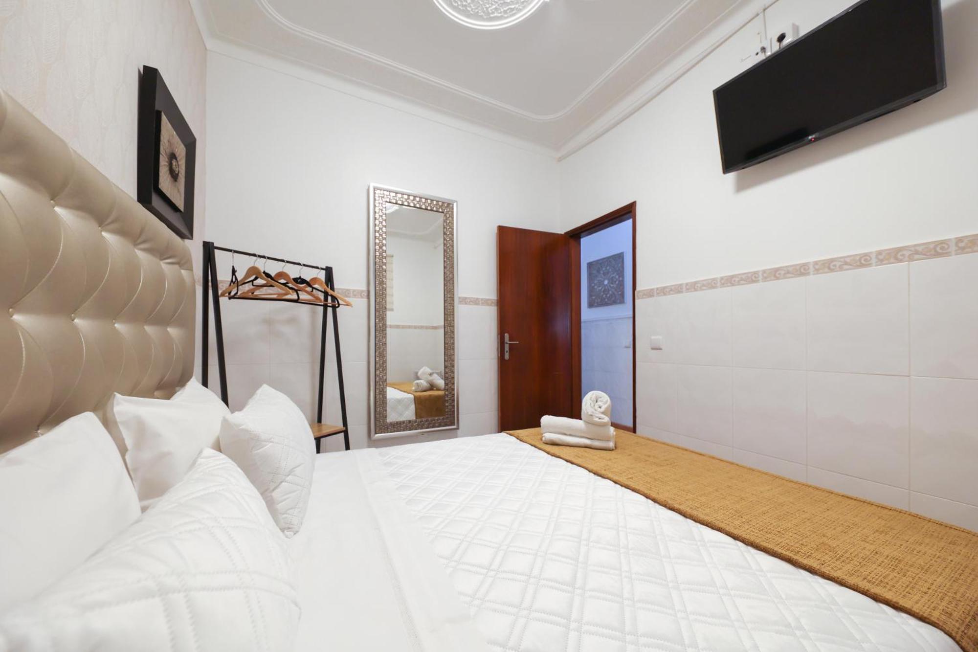 Dina Beach House Quinzico Назаре Екстериор снимка
