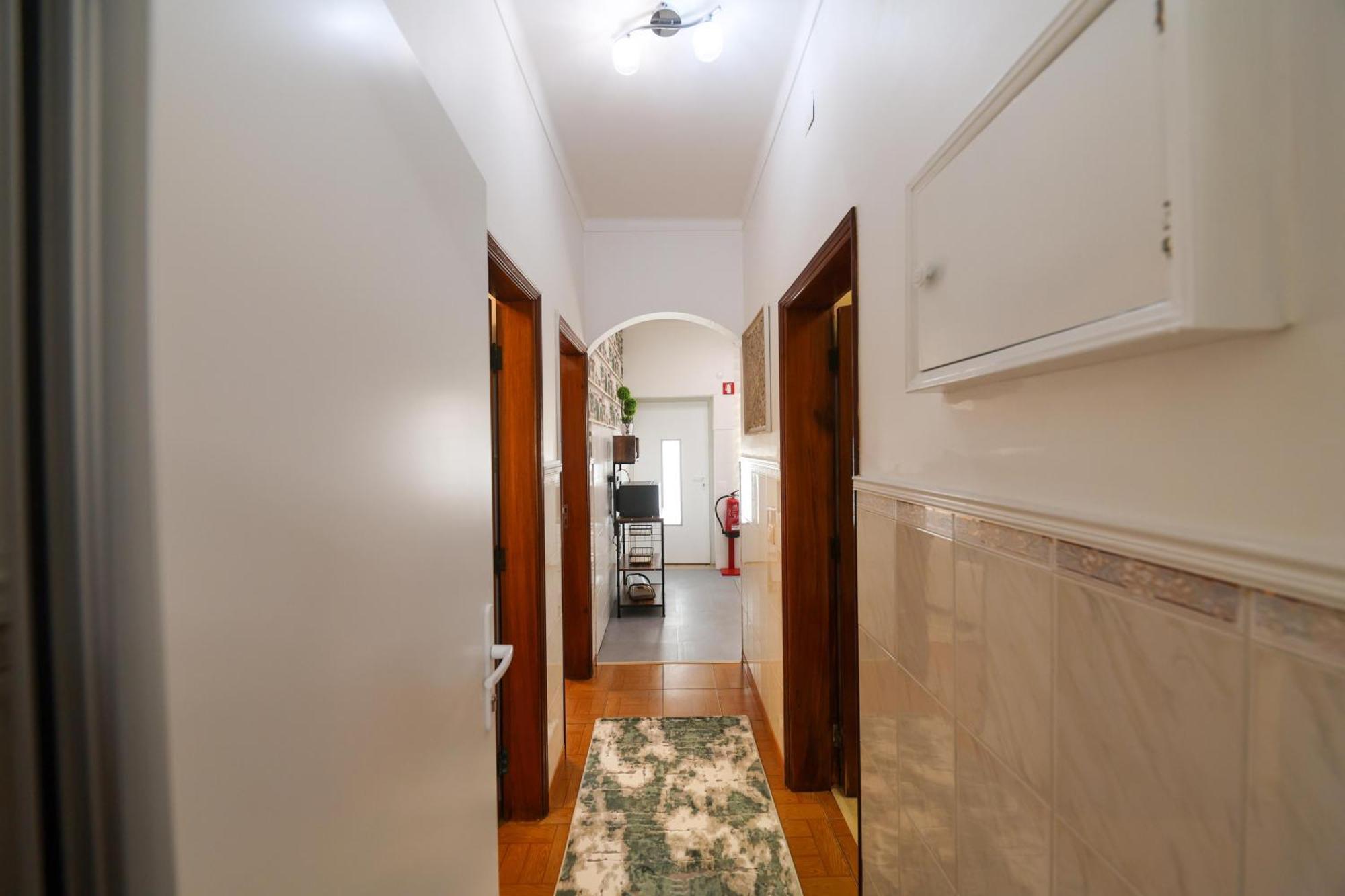 Dina Beach House Quinzico Назаре Екстериор снимка